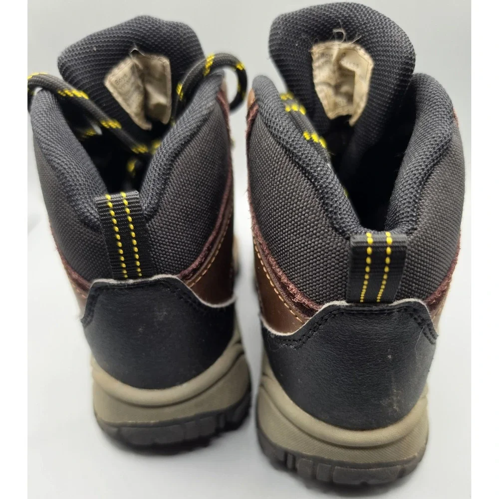 Magellan Outdoors Boys Hiking Boots Size 7D Brown Black Leather Lace Up